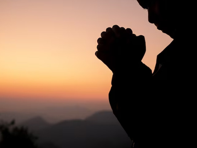 Praying Sihoutte